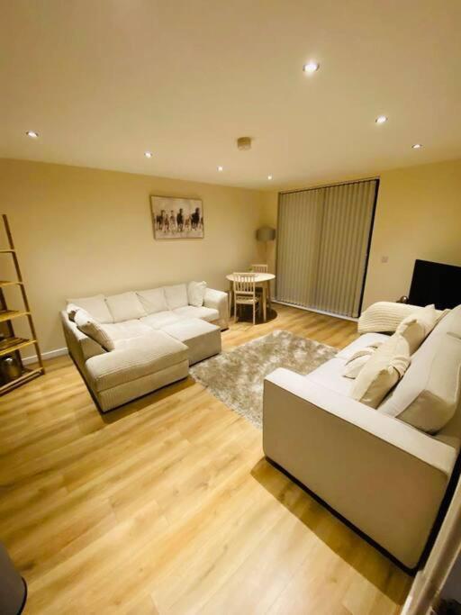 Liverpool City Centre Modern Apartment Fits 6 People Экстерьер фото
